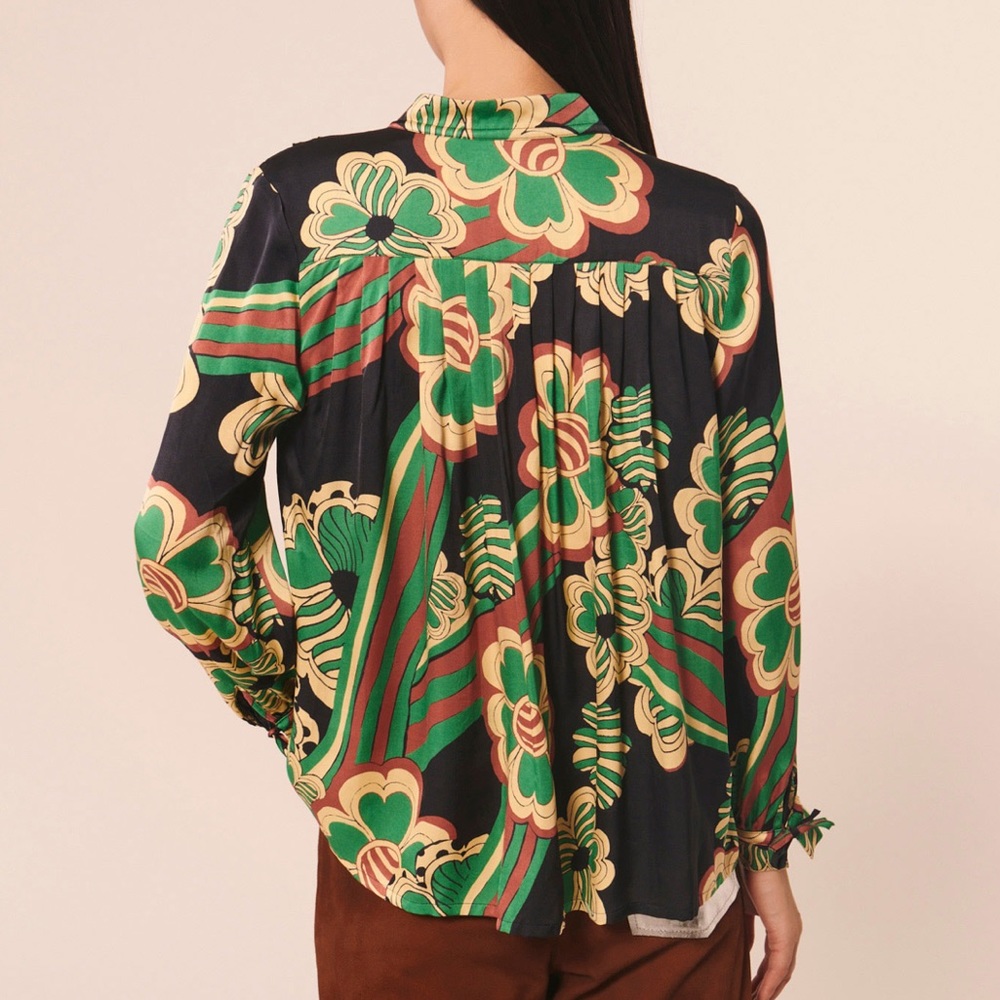 Tara Jarmon Clemson blouse in Nocurine - Picture 8 of 10